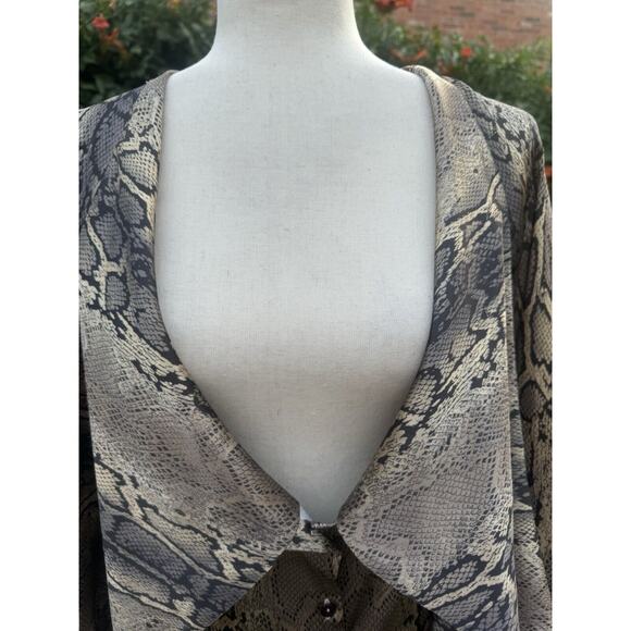 SU Silk Blouse Polish Reptile Brown Plunge cocktail Small 6 38 Poland Designer‎ - Picture 2 of 6